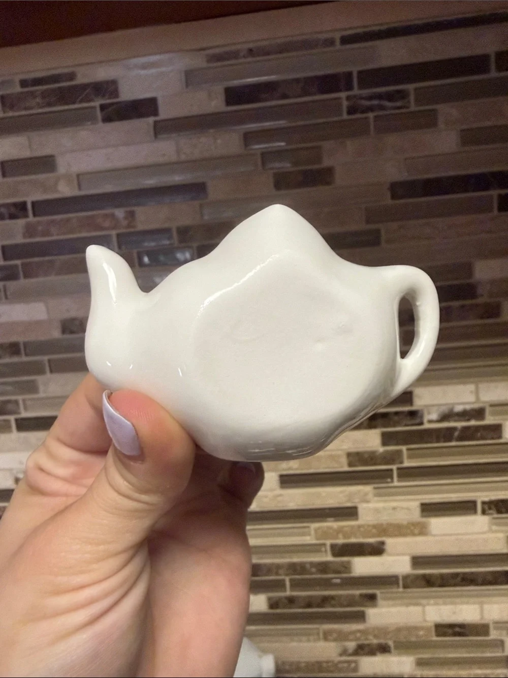 Swee•tea Teapot Shaped Ceramic Spoon Rest or Tea Bag Rest NWT